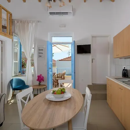 Anastasia House Hébergement de vacances Chalki Town